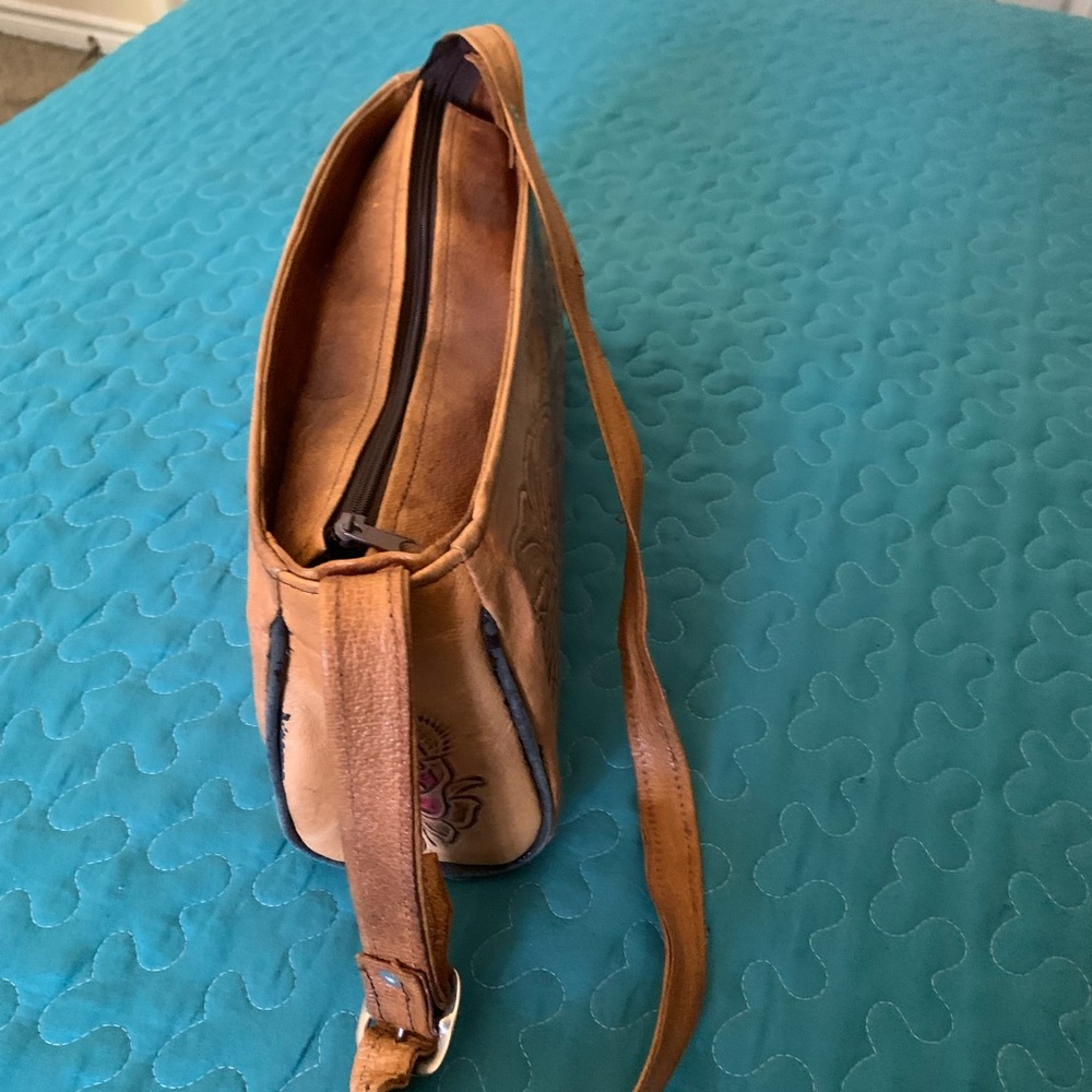 Mexican Artisan -Genuine leather bag - Picture 5 of 16
